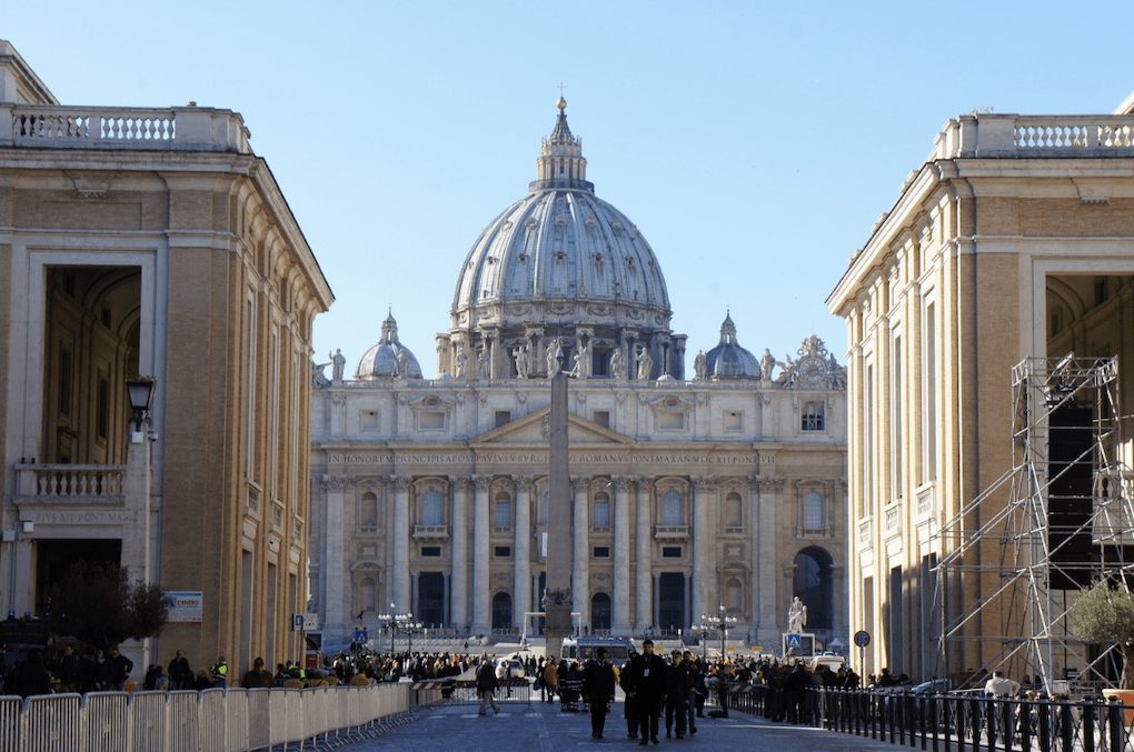 vatican omnia card rome