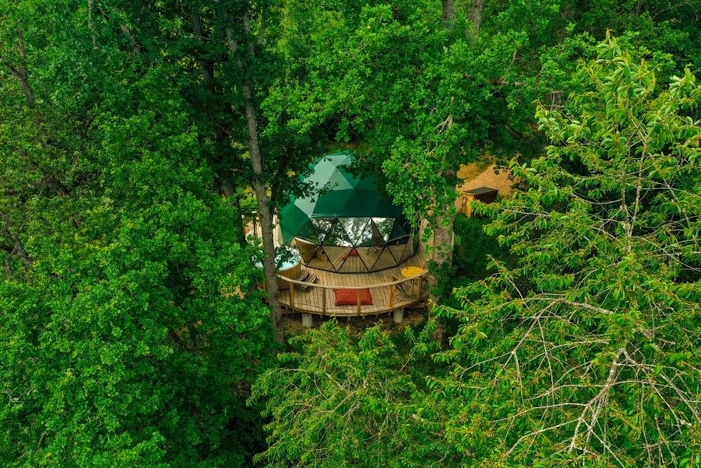 logement insolite auvergne dome