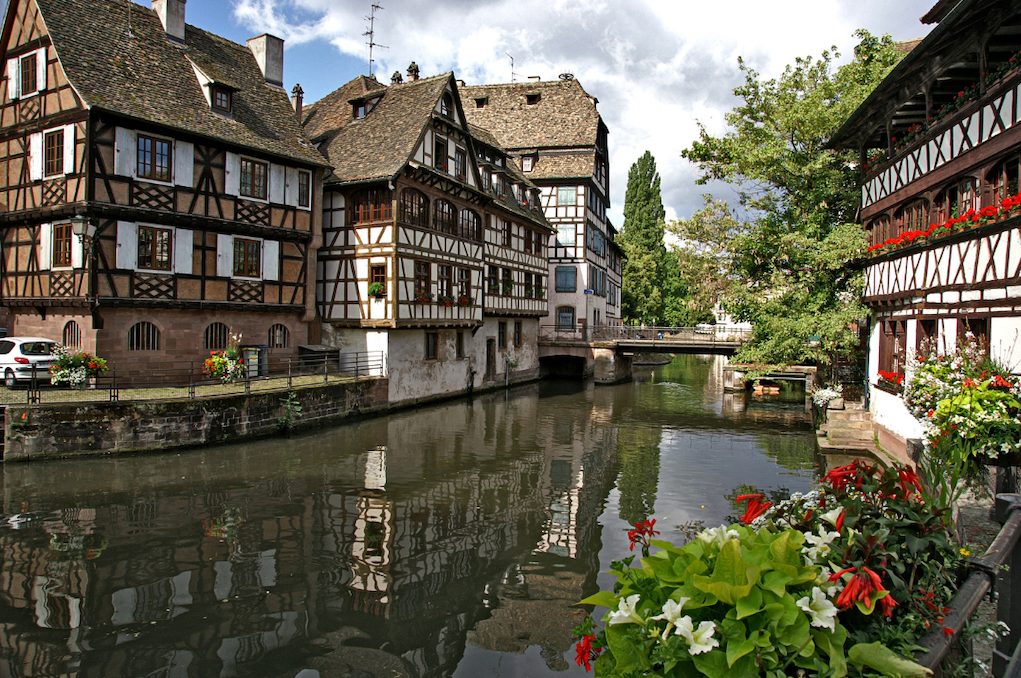 carte strasbourg bon plan et map tram piste cyclable parking
