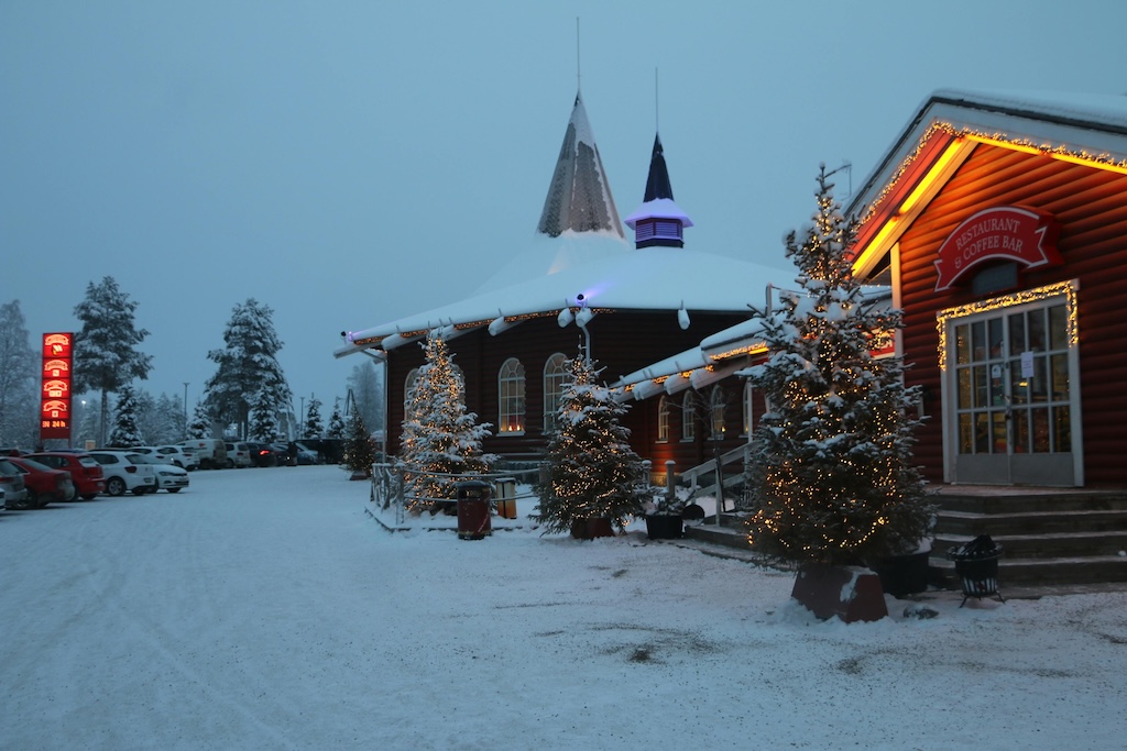 rovaniemi ville pere noel finlande